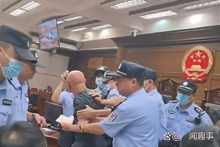 嗨起来！鼓手切赫音乐节现场演奏，全情投入激情演绎